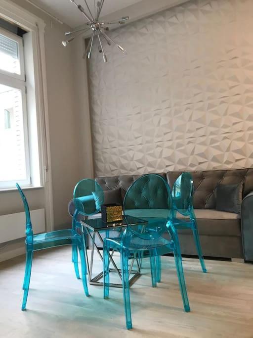 Stylish Apartment Near The River Budapeste Exterior foto